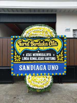 Papan Bunga Duka di Der Koumur